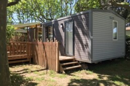 Vue extérieure du mobil-home PRIVILEGE 2ch 4/6 personnes TV – climatisation – LV